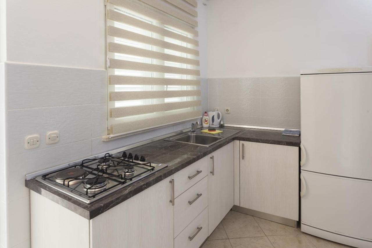 Apartments With A Parking Space Zuljana, Peljesac - 4573 외부 사진